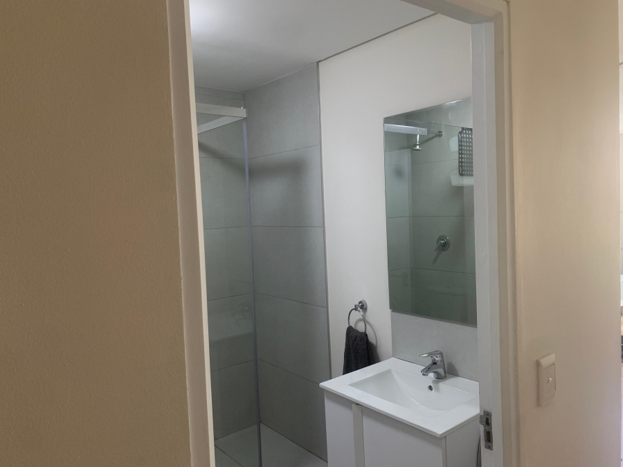 To Let 1 Bedroom Property for Rent in Cape Town City Centre Western Cape